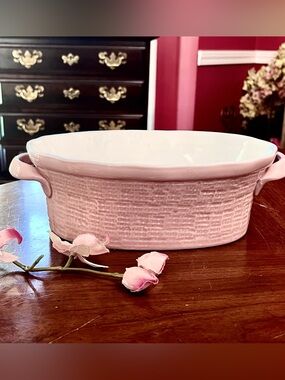 VTG BIA Cordon Bleu "Crochet" Pink Ceramic Oval Baker Casserole Serving Dish
